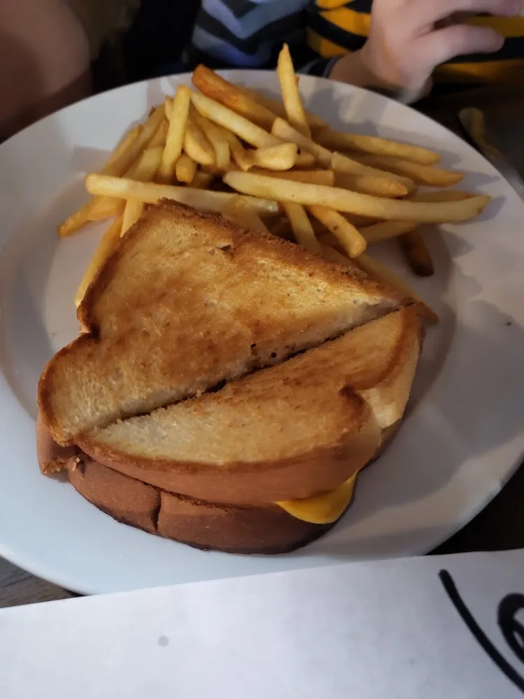 Grilled Cheese with Fries